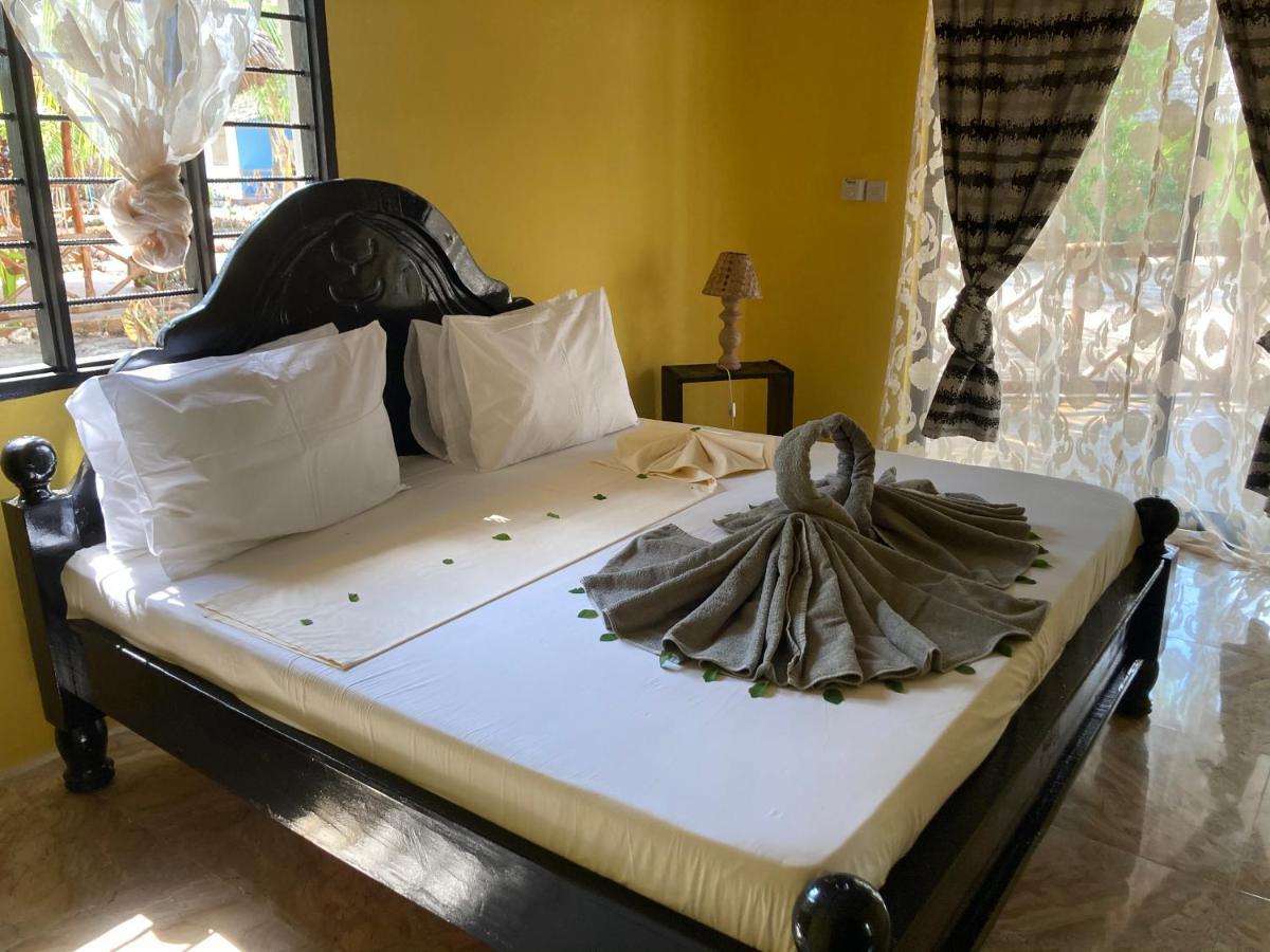 Dreams Of Mapacha Bed and Breakfast Michamvi Esterno foto