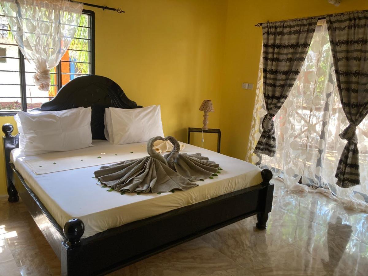 Dreams Of Mapacha Bed and Breakfast Michamvi Esterno foto