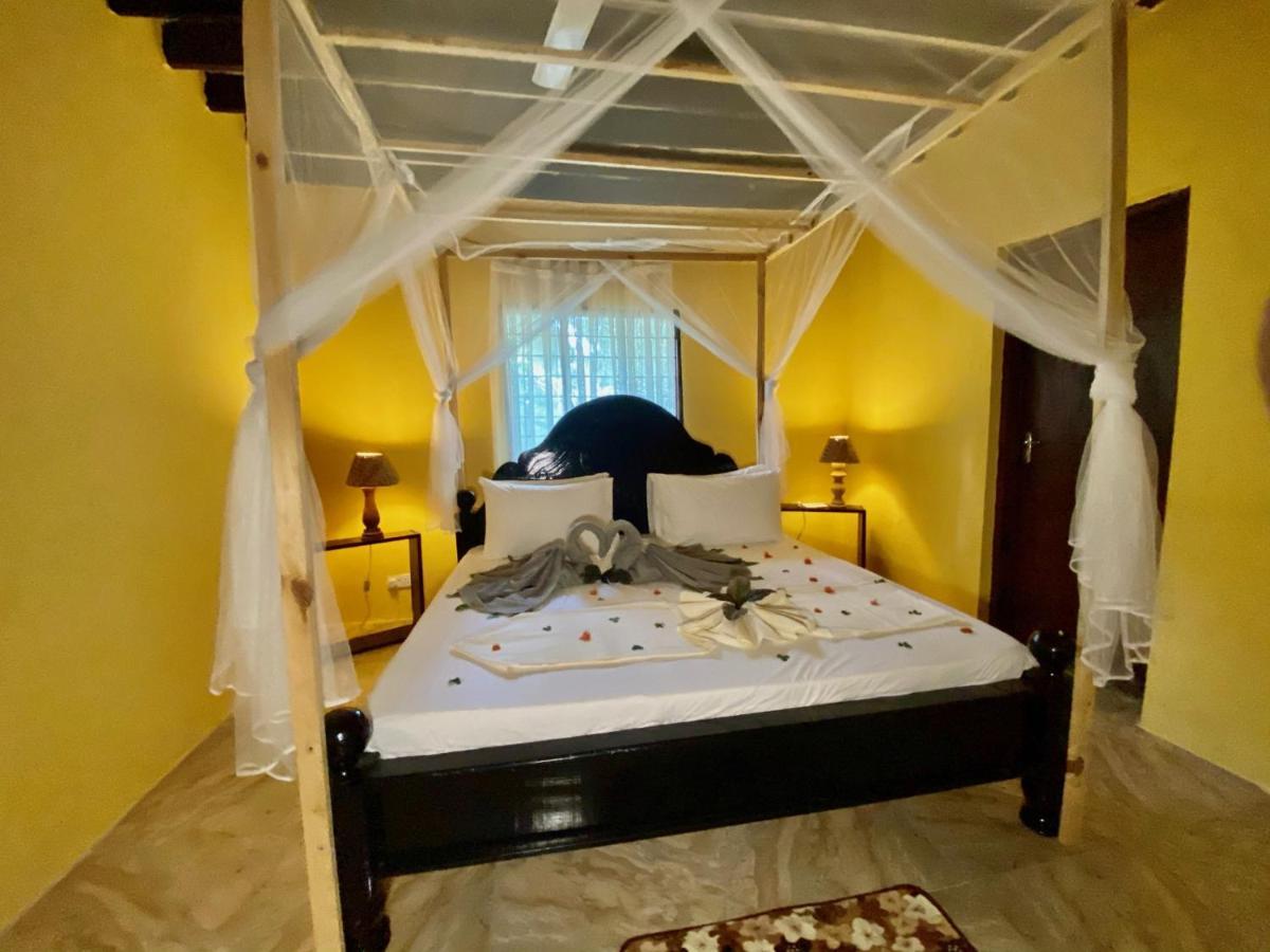 Dreams Of Mapacha Bed and Breakfast Michamvi Esterno foto